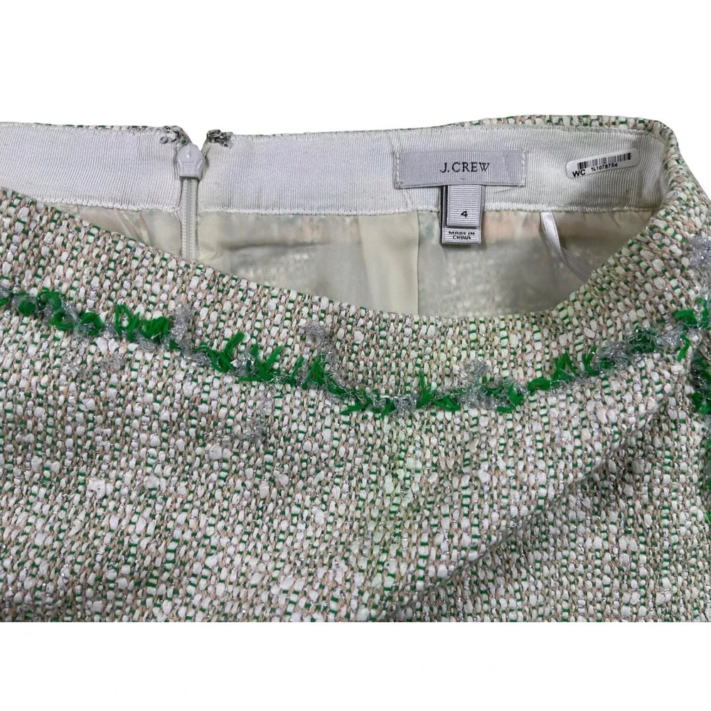 J.Crew‎ Boucle Tweed Mini Skirt Size 4 Ivory Green Fringe Preppy Coastal Chic